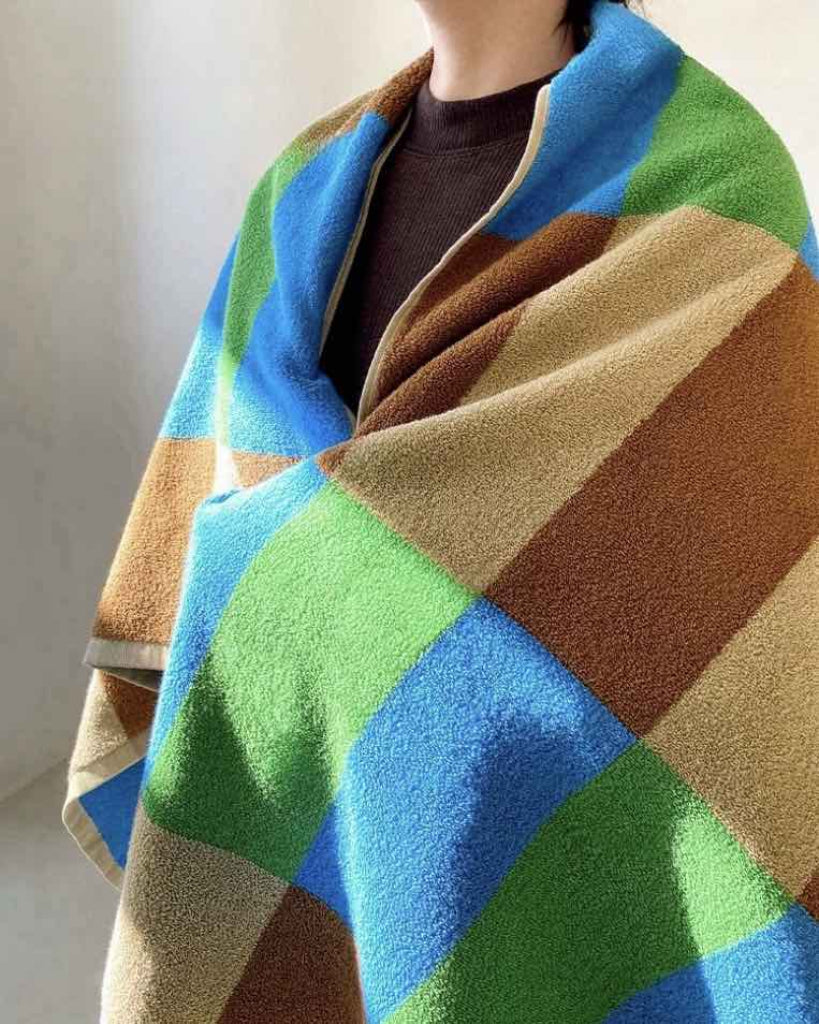 Rainbow Checkered Bath Towel, Soft 100% Organic Long-Stapled Cotton