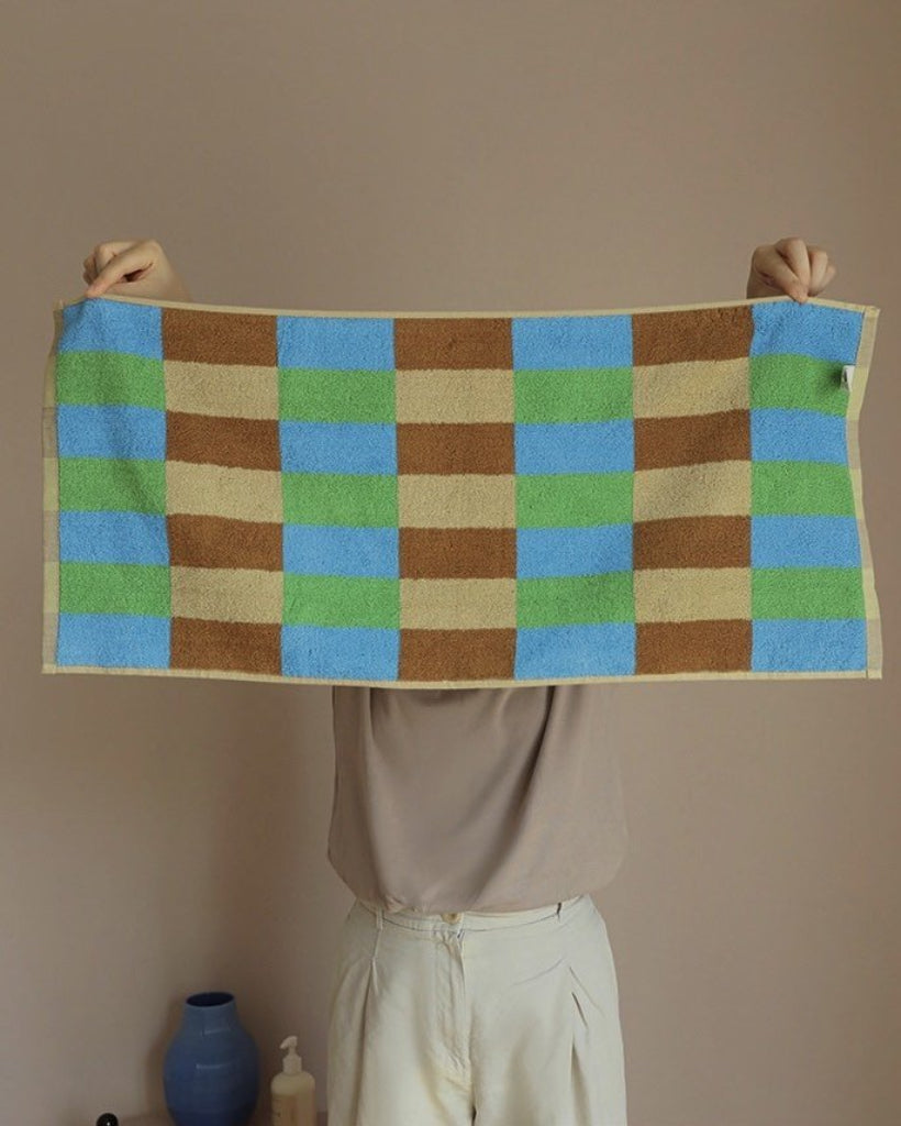 Rainbow Checkered Bath Towel, Soft 100% Organic Long-Stapled Cotton